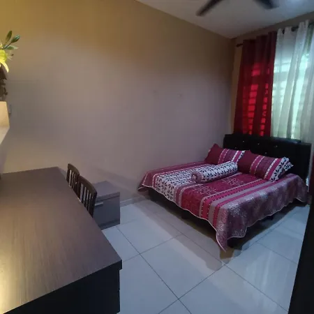 Ayra Homestay Kuala Kangsar Exterior photo