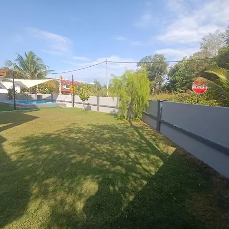 Ayra Homestay Kuala Kangsar Exterior photo