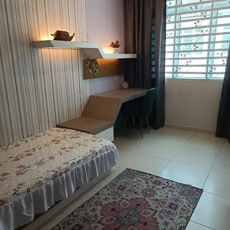 Ayra Homestay Kuala Kangsar Exterior photo